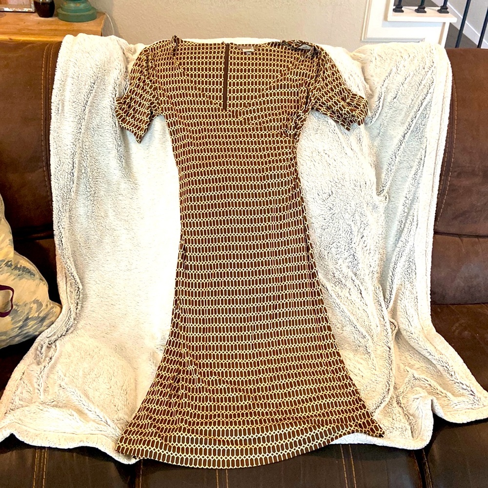 Tommy Bahama 100% silk Medium wrap dress